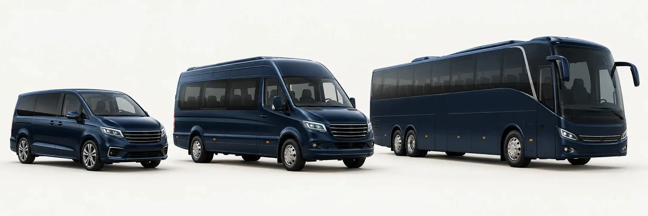 Minivan, minibus et autocar bleus